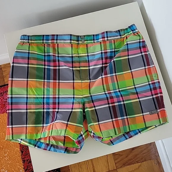 Hugo Boss Men's Ribbonfish Plaid Swim Shorts - Picture 3 of 8